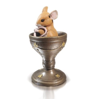 mouse-in-egg-cup-bronze-figurine-michael-simpson2
