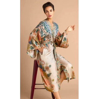 powder_wisteria_kimono_gown_coconut_fr
